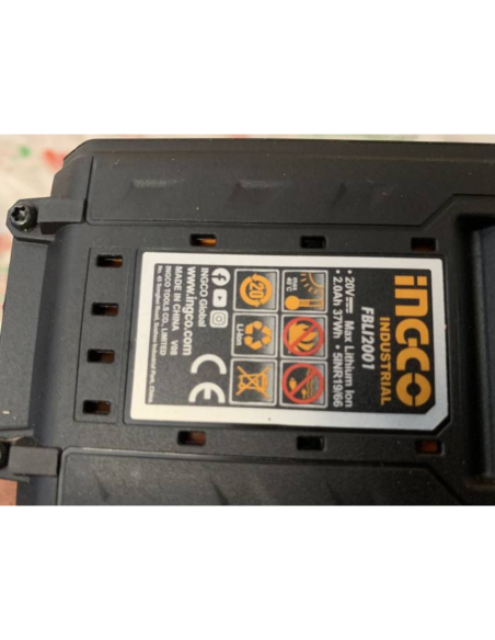 Motosega a scoppio da pota carving con lama da 200mm potenza 1HP 