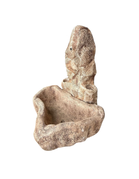 Fontana Giardino Calcestruzzo Senza Rubinetto L.78xP.80xH.95 Cm Modello Pietra