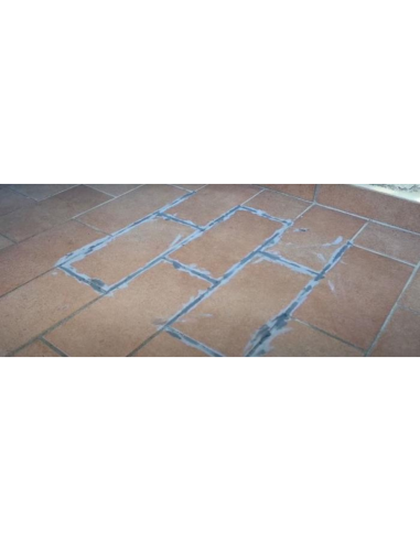 Pulitore per Stucchi Cementizi ed Epossidici Remover Stucchi Spray da 500 ml 