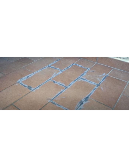 Pulitore per Stucchi Cementizi ed Epossidici Remover Stucchi Spray da 500 ml 