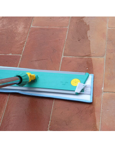 Trattamento Antimacchia Finitura Effetto Lucido dei Pavimenti CR7 Lux da 1 litro 2