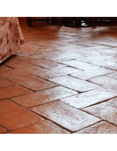 Trattamento Antimacchia Finitura Effetto Lucido dei Pavimenti CR7 Lux da 1 litro