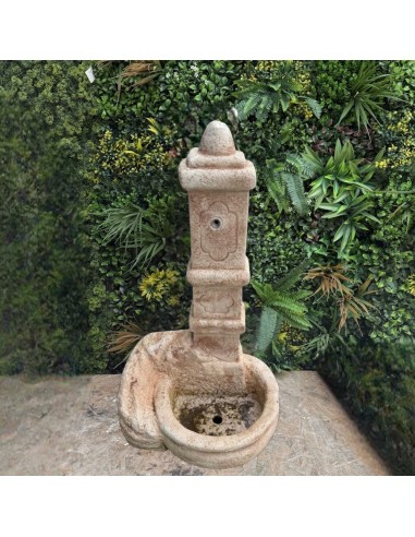 Fontana Calcestruzzo Cemento Senza Rubinetto 63x50xH.109cm Modello Castello  