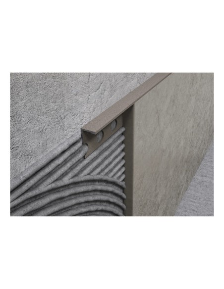 Giunto di delimitazione alluminio fango 10 mm barra 2,5 m