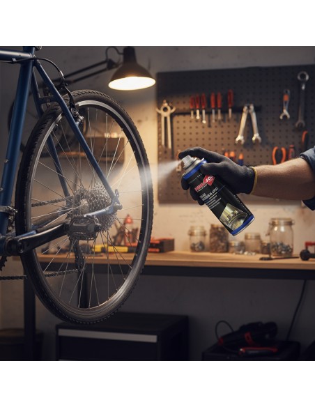 Grasso Al Litio Chiaro Multiuso Spray Per Auto E Industria 200 Ml 