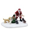 Statuina Babbo Natale con Cani al Parco per Villaggio di Natale Lemax