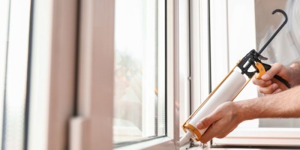 Guida ai Sigillanti: Quale Scegliere per Ogni Lavoro in Casa e in Giardino